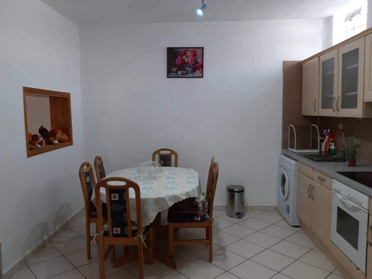 Alexandros Cosy House For Family Vacation Chrissi Akti Chania Exterior foto