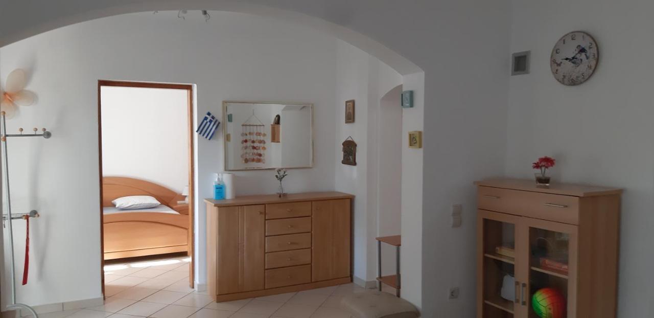 Alexandros Cosy House For Family Vacation Chrissi Akti Chania Exterior foto